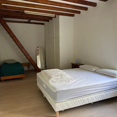 Maison Grenat Sejour D Exception Pour 10 Personnes Courdemanche